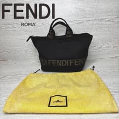 極美品　FENDI フェンディ　ハンドバッグ　ロゴライン　S8088 極美品 FENDI フェンディ ハンドバッグ ロゴライン S8088 - メルカリ