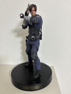 BIOHAZARD RE:2コレクターズエディション レオン　フィギュア バイオハザードre2 コレクターズエディション レオン フィギュア