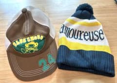 ブルーロス キャップ帽とニット帽 (セット)のサムネイル