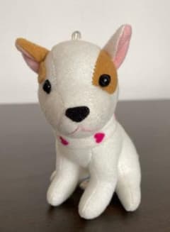 犬のぬいぐるみ ハートの首輪付きのサムネイル