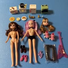 リカちゃん ドール2体セット と顔　小物　ローラースケートなど　まとめ売りのサムネイル