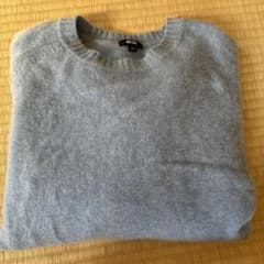 ユニクロ ラムクルーネックセーター　水色