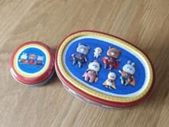 キャ青山デカーボ　ヒーロー缶のサムネイル