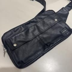 【新品✨】PORTER ポーター レザーボディバッグ ブラック 吉田カバンのサムネイル
