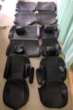 羊のシュン様　clazzio シートカバー　ノア　ヴォクシー　AZR60のサムネイル