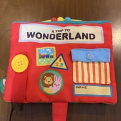 布絵本 A TRIP TO WONDERLAND 知育玩具のサムネイル
