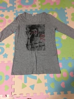 Tシャツのサムネイル