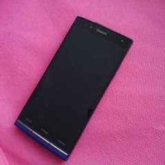 けんせぃ@さん 専用～スマホ　4G LTE  URBANO 紫　KYY21のサムネイル