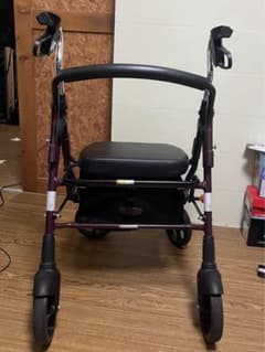 シルバーカート　　手押し車のサムネイル