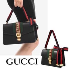 GUCCI シルヴィ バックのサムネイル