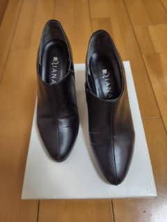 たこた様専用DIANA 黒 レザー ブーティのサムネイル