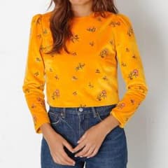 美品♡SLY ベルベットフラワーパフトップスのサムネイル