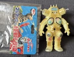 ま*や様 ブルマァク　怪獣シリーズ　キングジョー　蓄光 ま*や様 ブルマァク 怪獣シリーズ キングジョー 蓄光 - メルカリ