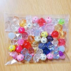 ビーズのサムネイル
