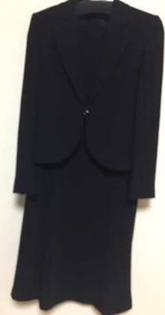 喪服のサムネイル