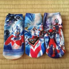 ウルトラマン靴下 3足セットのサムネイル