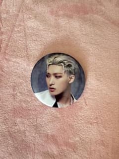 ATEEZ ミンギ ミニ缶バッチのサムネイル