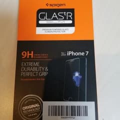 Kayo様 専用                 Spigen スマホフィルムのサムネイル