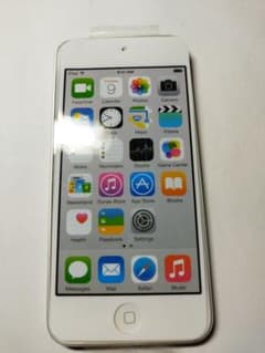 iPod touch第5世代　シルバー　ジャンク品のサムネイル