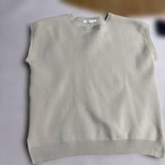 Denifits Memento ニットベスト ベージュ Lのサムネイル