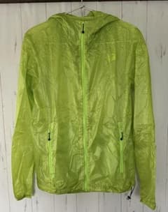 THE NORTH FACE 蛍光グリーン ウィンドブレーカー　レディース THE NORTH FACE 蛍光グリーン ウィンドブレーカー レディース - メルカリ