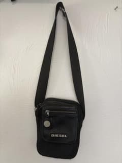 DIESEL ショルダーバッグ ブラックのサムネイル