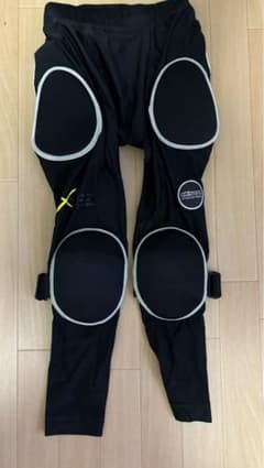 スノボ　プロテクター　エビス(eb's)のサムネイル