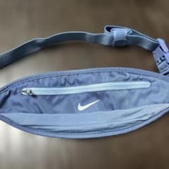NIKE ランニング用ウエストポーチ ブルーのサムネイル