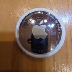 Apple AirTag 本体 交換用電池付きのサムネイル
