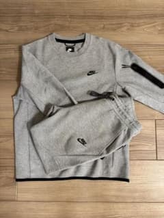 Nike グレー セットアップ　上M 下Sのサムネイル