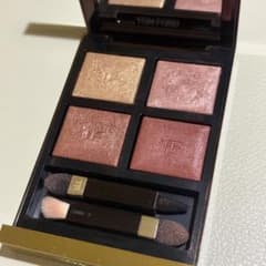 トムフォード アイカラークォード 40A ゴールデンアワー - メルカリ