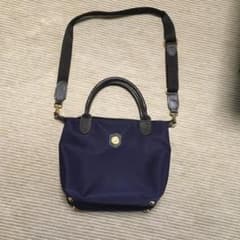 ショルダーバッグのサムネイル
