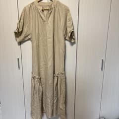 NATURAL SENSEロングワンピース ベージュ 半袖のサムネイル