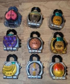 仮面ライダー鎧武 ロックシードまとめ売りのサムネイル