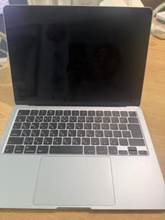 Apple MacBook Air M4 メモリ16G ストレージ1TBのサムネイル