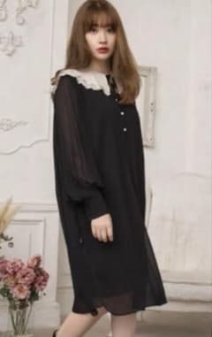 【美品】ハーリップトゥ　ロマンティックボリュームミディドレスのサムネイル