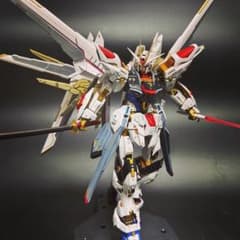 MGEXマイティーストライクフリーダムガンダム（プラウドディフェンダー
