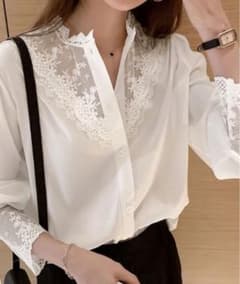 【新品・未使用】レディース　ブラウス　シャツ　白　Miniministoreのサムネイル