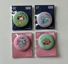 BT21 Pin Badge (FamilyMart Exclusive)