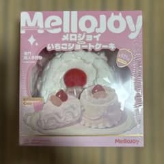 Mellojoy いちごショートケーキ スクイーズ ホールケーキ 新品未開封