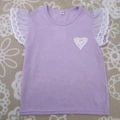 レースつきTシャツのサムネイル