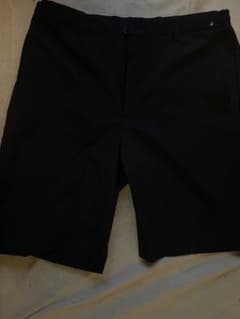 UNIQLO x Theory ショートパンツ ブラックのサムネイル