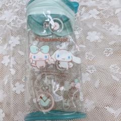 美品未使用　シナモロール　シナモン　ポロン　ポーチ