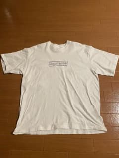 Supreme KAWS Chalk Logo Tee "White"のサムネイル