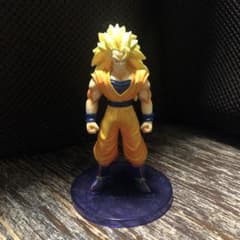 悟空フィギュアのサムネイル