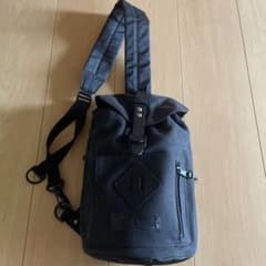 レアバッグブランド【reach 4 backet】ワンショルダースリングバッグ