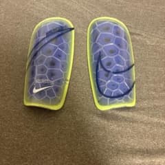 NIKE MERCURIAL シンガード すねあてのサムネイル