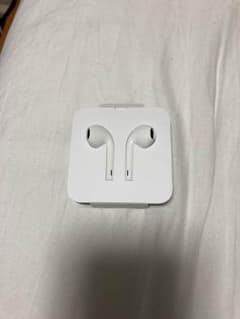 イヤホンのサムネイル