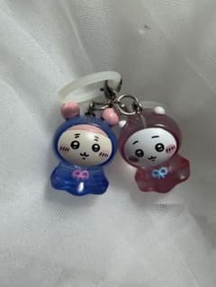 ちいかわ カプセルトイ チャーム ピンク　単品目印チャームのサムネイル