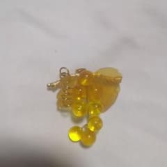 鼈甲　ブローチ　ペンダントトップ　ブドウ　花　葡萄　和装　帯留　着物のサムネイル